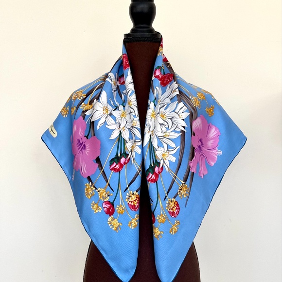 Salvatore Ferragamo Silk Scarf Flowers Sky Blue Multicolor Wrap Scarf - Picture 3 of 15